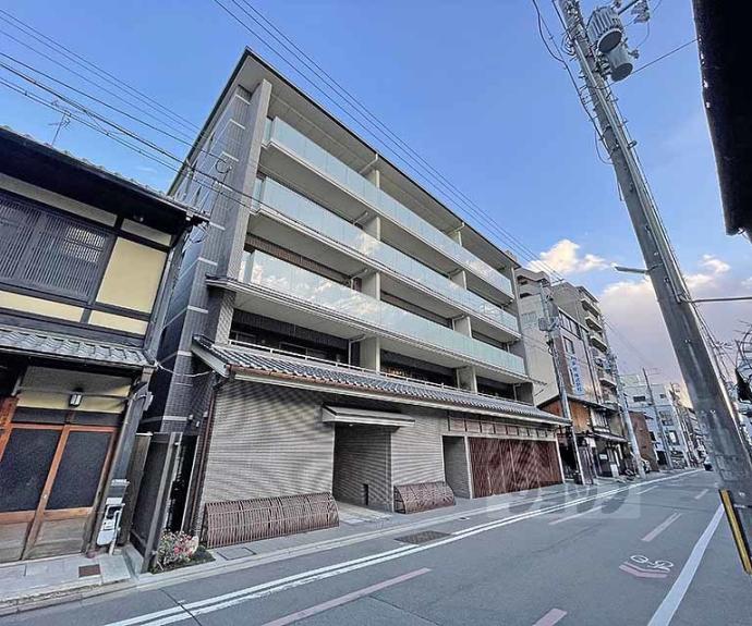 【パークホームズ烏丸御池三条町】間取