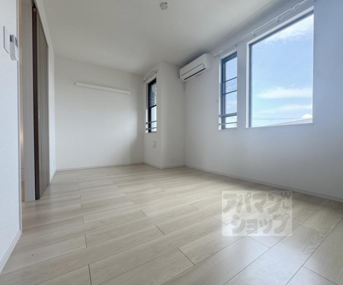 【ウッドヴィレッジＭＩＮＯＲＵⅢ】間取