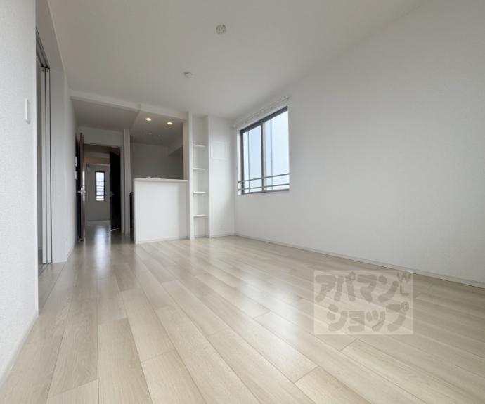 【ウッドヴィレッジＭＩＮＯＲＵⅢ】間取