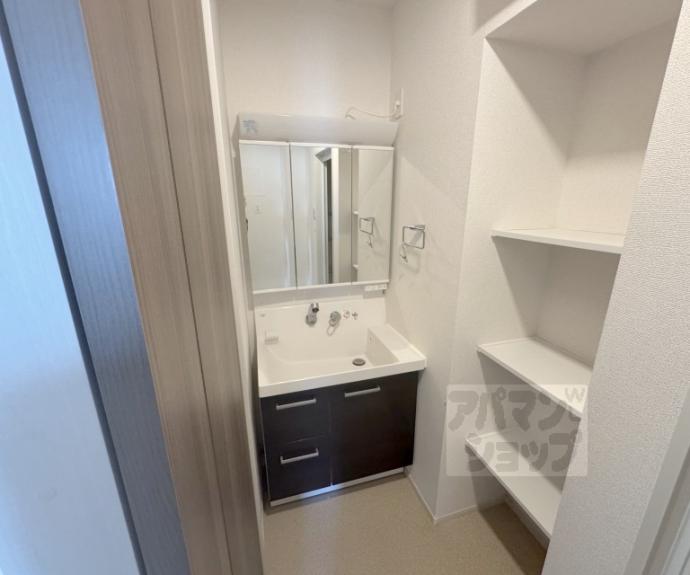 【ウッドヴィレッジＭＩＮＯＲＵⅢ】間取