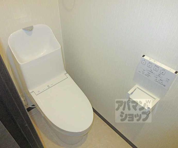 【サクシード両替町】間取