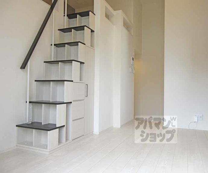 【ハーモニーテラス淀木津町 Ⅲ】間取