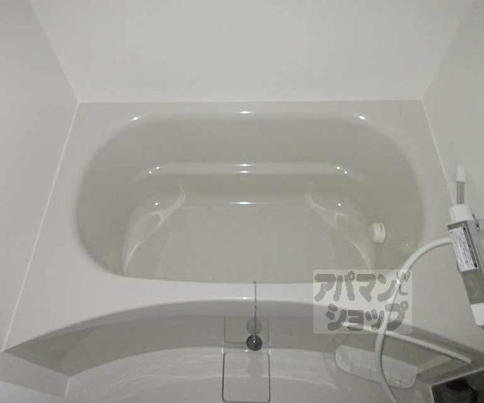 【サクシード伏見車町2nd】間取