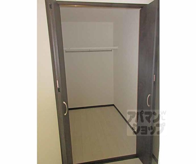 【サクシード伏見車町2nd】間取