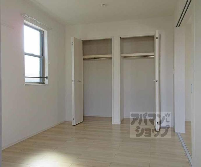 【シェモア】間取