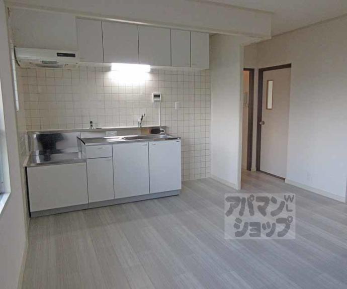 【醍醐上ノ山団地　Ａ１棟】間取