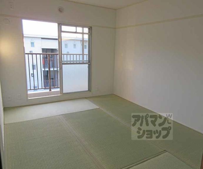 【醍醐上ノ山団地　Ａ１棟】間取