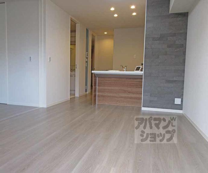 【テラ パークス】間取