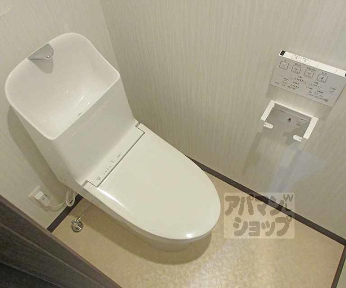 【ＣＲＥＤＯＲ伏見丹波橋】間取