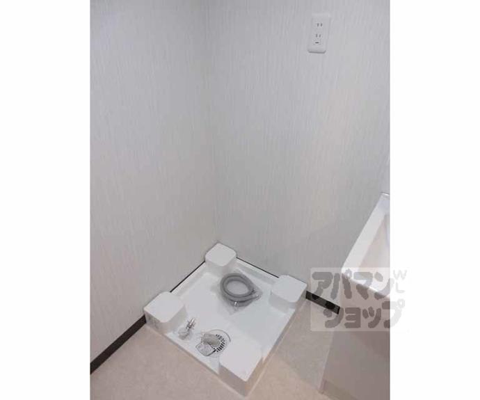 【ＣＲＥＤＯＲ伏見丹波橋】間取