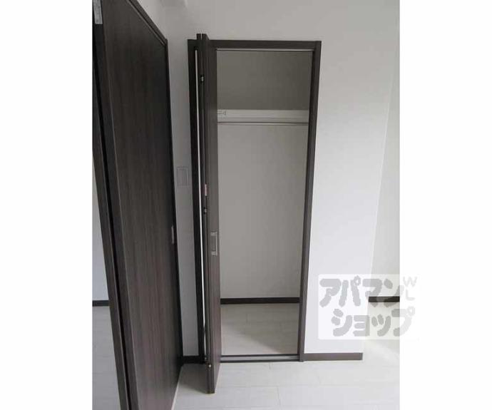 【ＣＲＥＤＯＲ　伏見丹波橋】間取