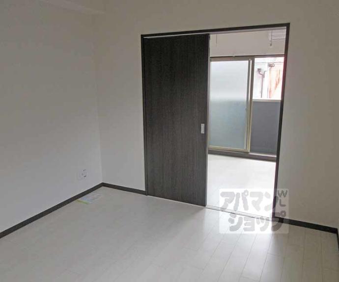 【ＣＲＥＤＯＲ　伏見丹波橋】間取