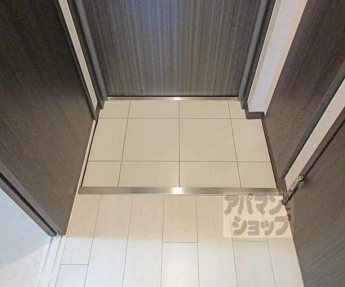 【ＣＲＥＤＯＲ　伏見丹波橋】間取