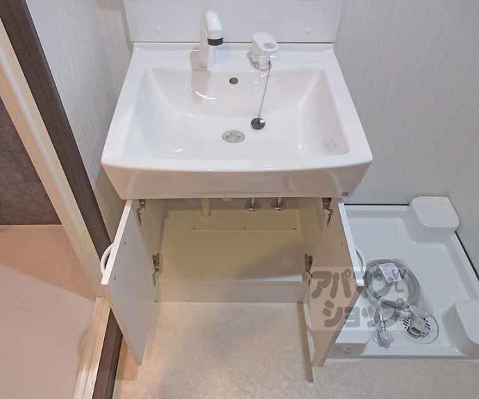 【ＣＲＥＤＯＲ　伏見丹波橋】間取