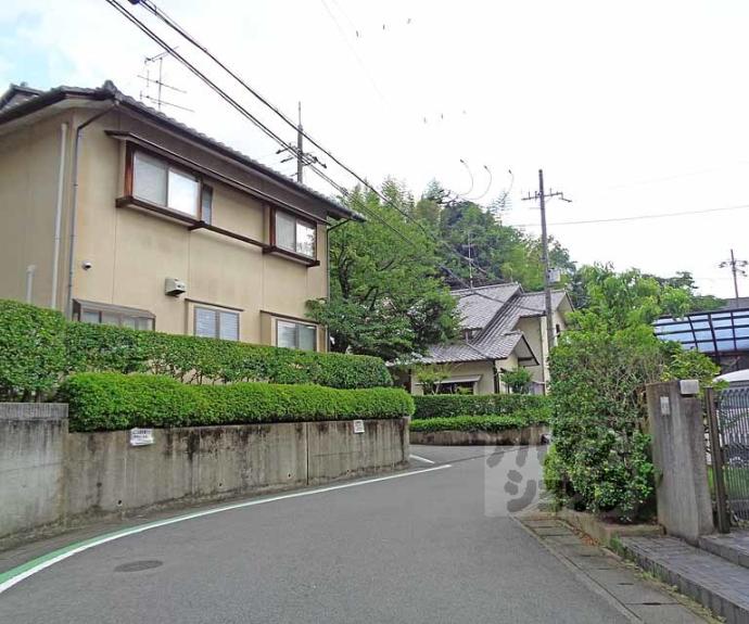 【ベレッツァ三室戸】間取