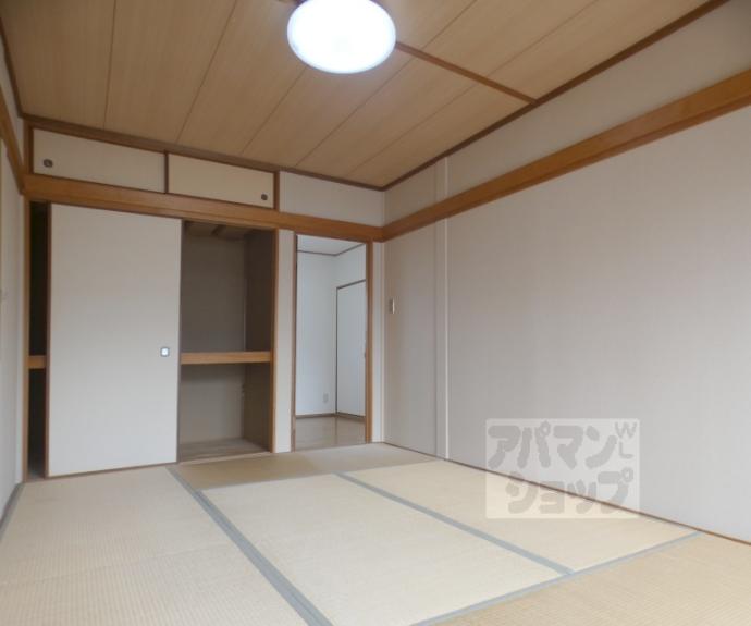 【下鴨萩ケ垣内町貸家１９－２】間取