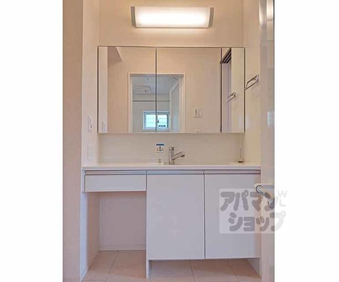 【ＷＡＴＡＲＩハイツ】間取