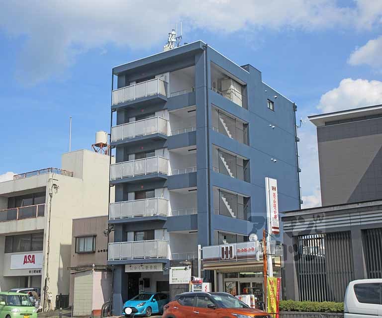 メイゾンドミウラ