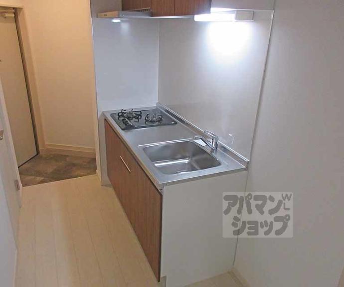 【KTIレジデンス深草】間取