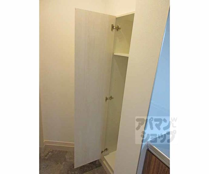 【KTIレジデンス深草】間取