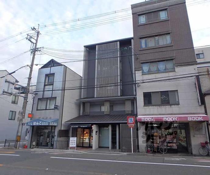【K・H御所前】間取