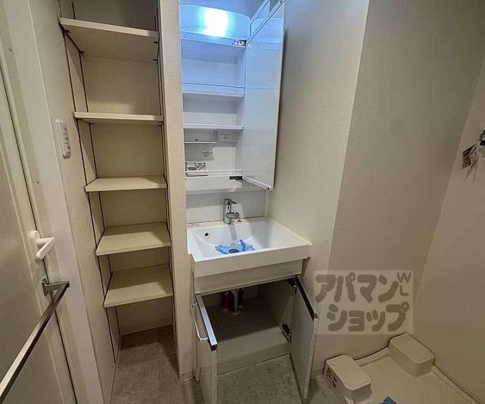 【上長者町通浄福寺西入新柳馬場頭町マンション】間取