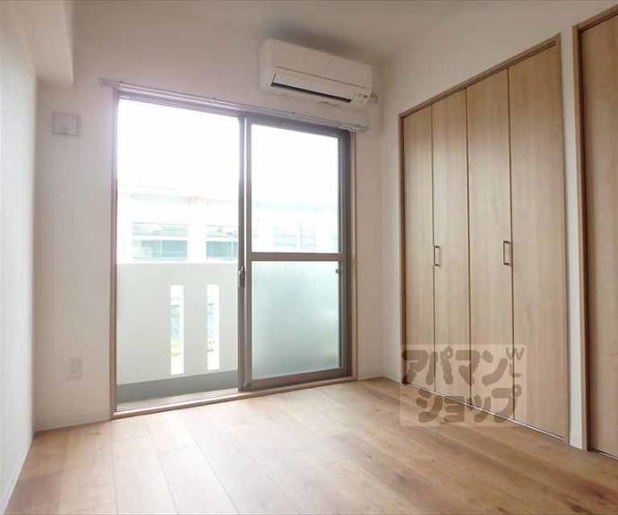 【グランレブリー御所西Ⅱ】間取