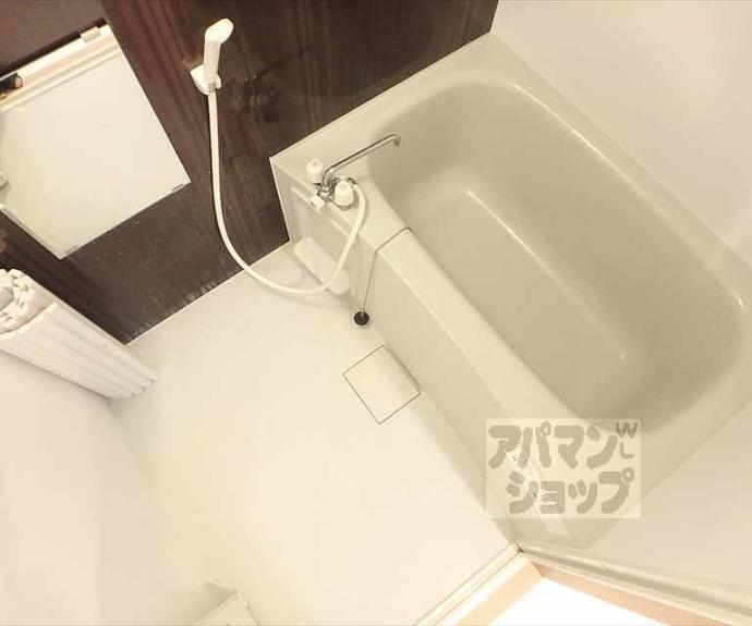 【グランレブリー御所西Ⅱ】間取