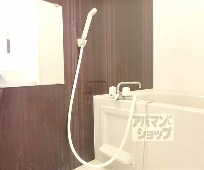 【グランレブリー御所西Ⅱ】間取