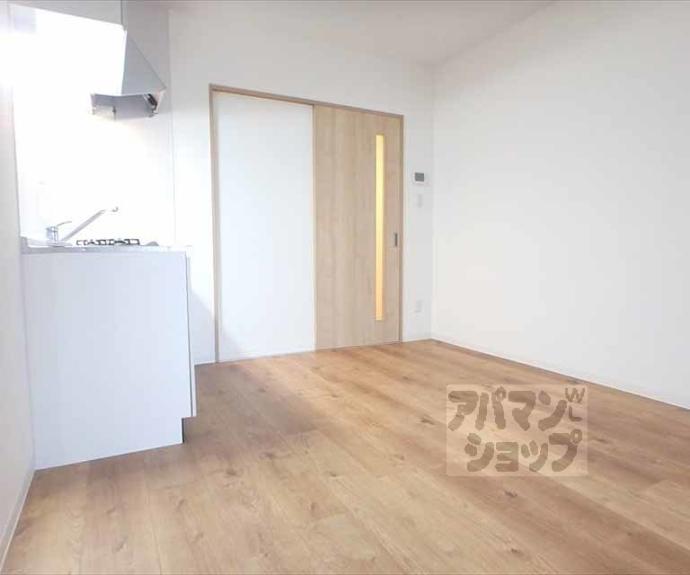 【グランレブリー御所西Ⅱ】間取