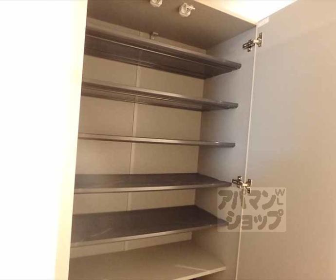 【グランレブリー御所西Ⅱ】間取