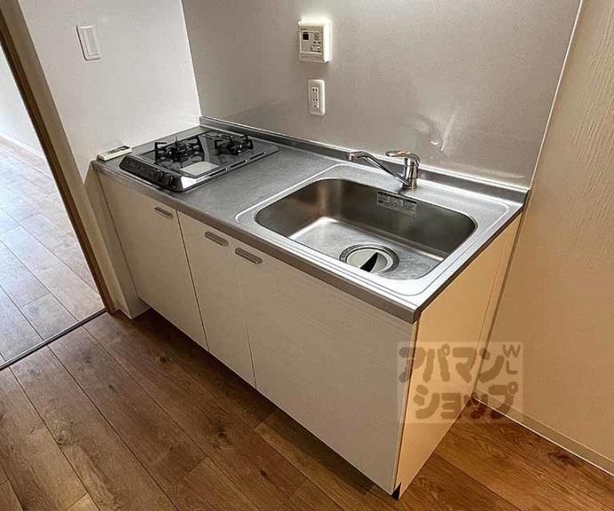 【グランレブリー御所西Ⅱ】間取