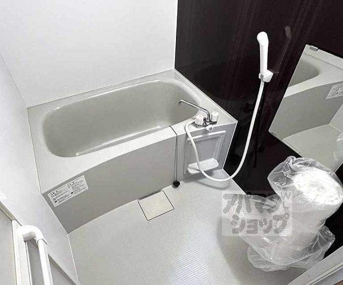 【グランレブリー御所西Ⅱ】間取