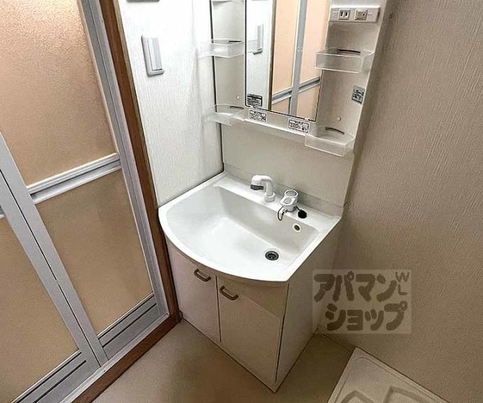 【グランレブリー御所西Ⅱ】間取