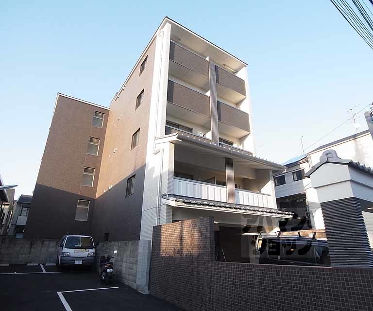 サクシード京都御所西