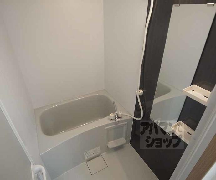 【グラヴィス鞍馬口】間取