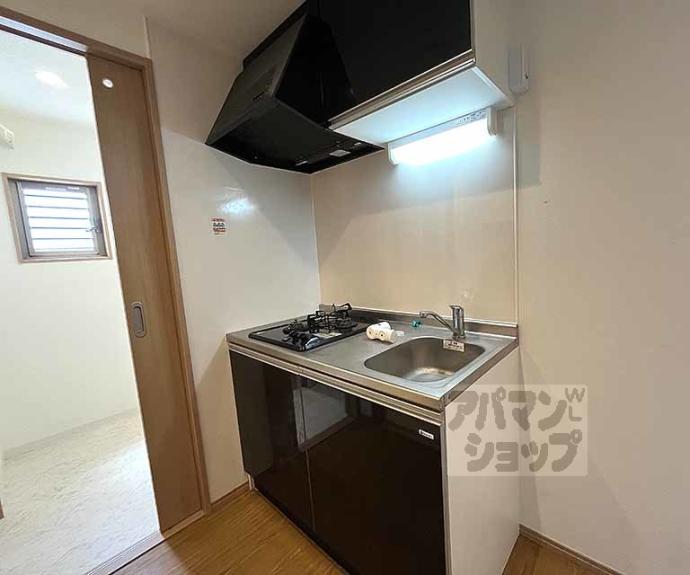 【グラヴィス鞍馬口】間取