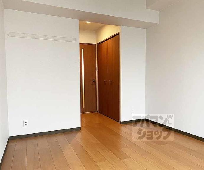 【KCCフラット河原町】間取