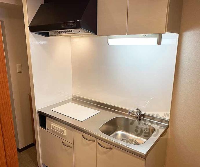 【KCCフラット河原町】間取