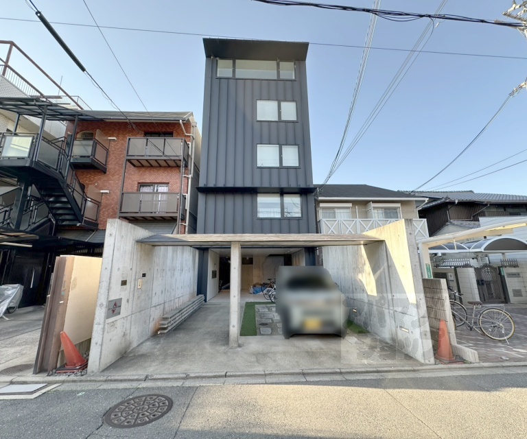 ＪＵＲＡＫＵ－ＲＯ