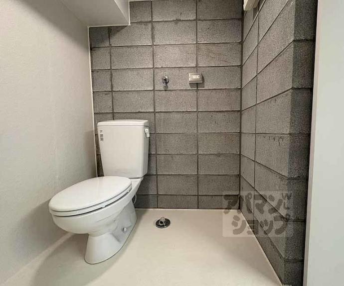 【ＪＵＲＡＫＵ－ＲＯ】