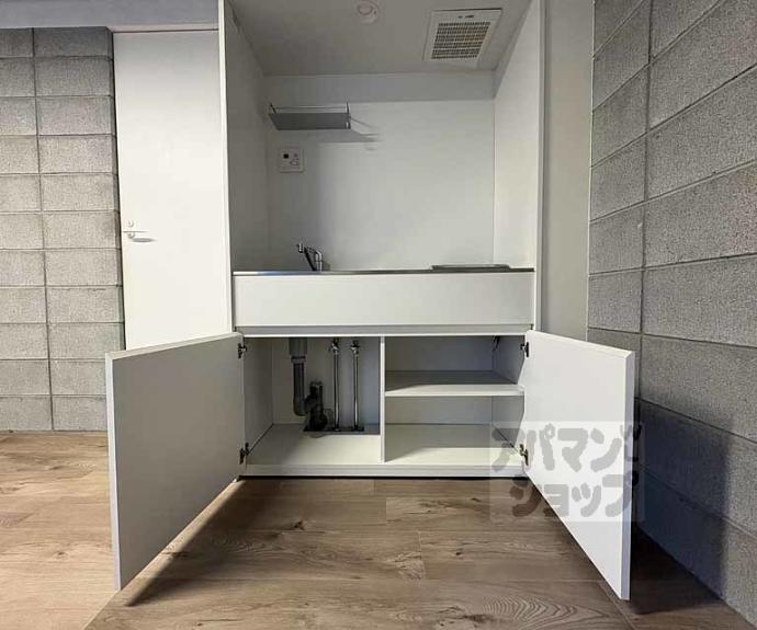 【ＪＵＲＡＫＵ－ＲＯ】