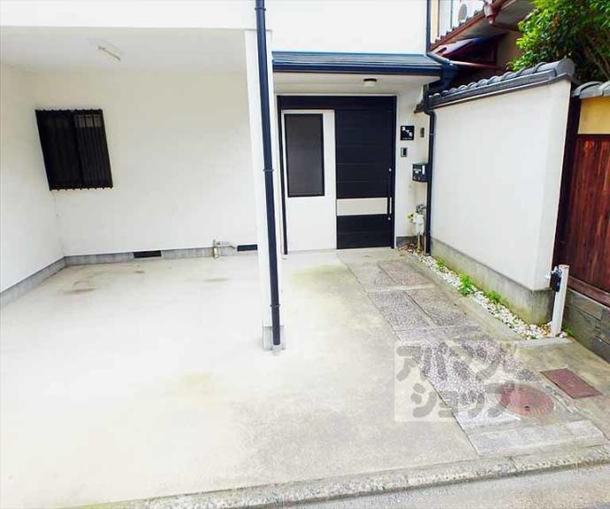 【大将軍一条町貸家９２－１】間取