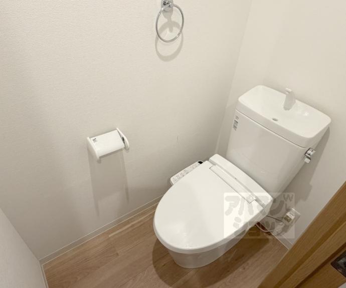 【カーサ御所西】間取