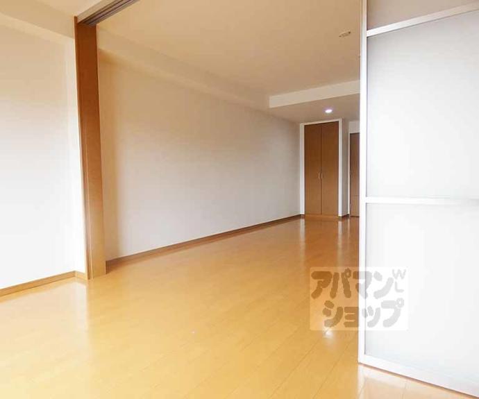 【リーガル京都二条城北】間取