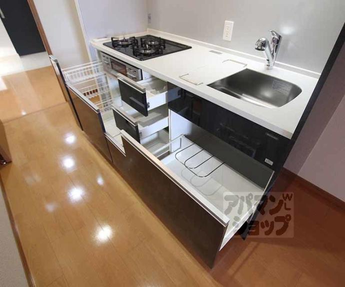 【リーガル京都二条城北】間取