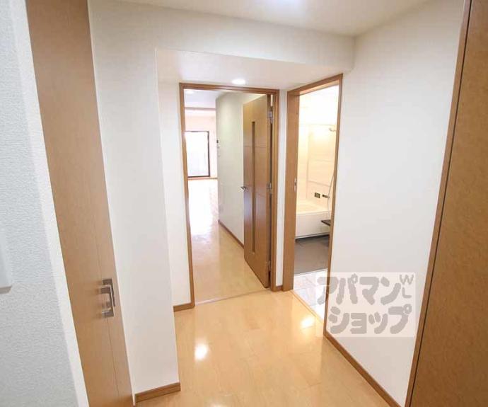 【リーガル京都二条城北】間取