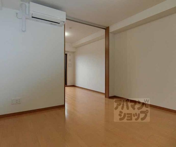 【リーガル京都二条城北】間取