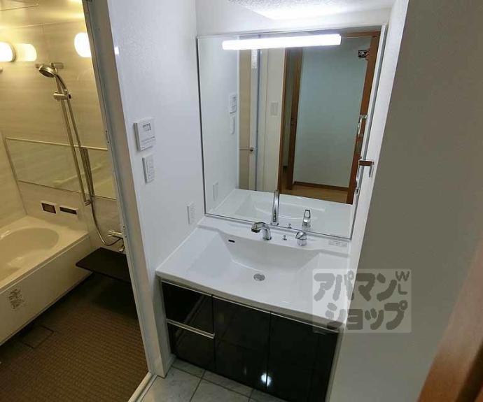 【リーガル京都二条城北】間取