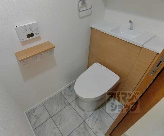 【リーガル京都二条城北】間取